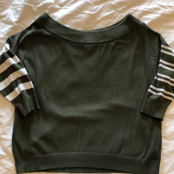Olive green, 3/4 sleeve, sweater from Express, M - Picture 1 of 3